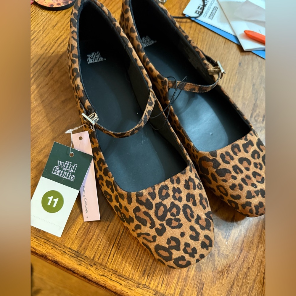 NWT Wild Fable Leopard Print Flats